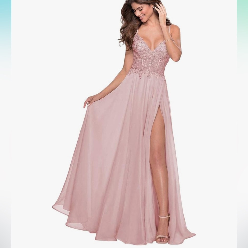Elegant Pink Lace Evening Gown
